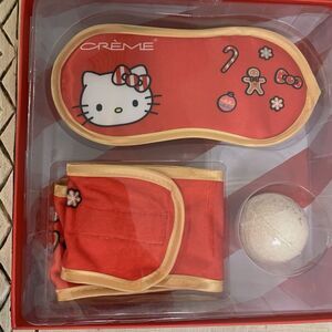 The Creme Shop x Hello Kitty Christmas Limited Sleep Eye Mask Headband Bath Set